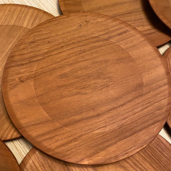 MCM Danish Teak Wooden Plates by Hafnia - Picture 4 of 8
